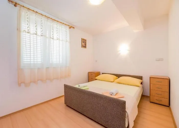 Apartament With Parking Space Baska, Krk - 22415