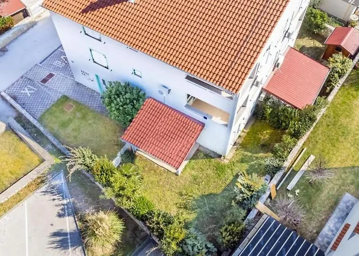 Apartament With Parking Space Baska, Krk - 22415 *
