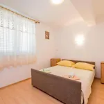 아파트 With Parking Space Baska, Krk - 22415